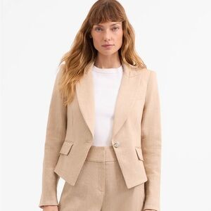 Hosanna Dickey Jacket
Beige Linen Flap-Pocket Single-Breasted Blazer